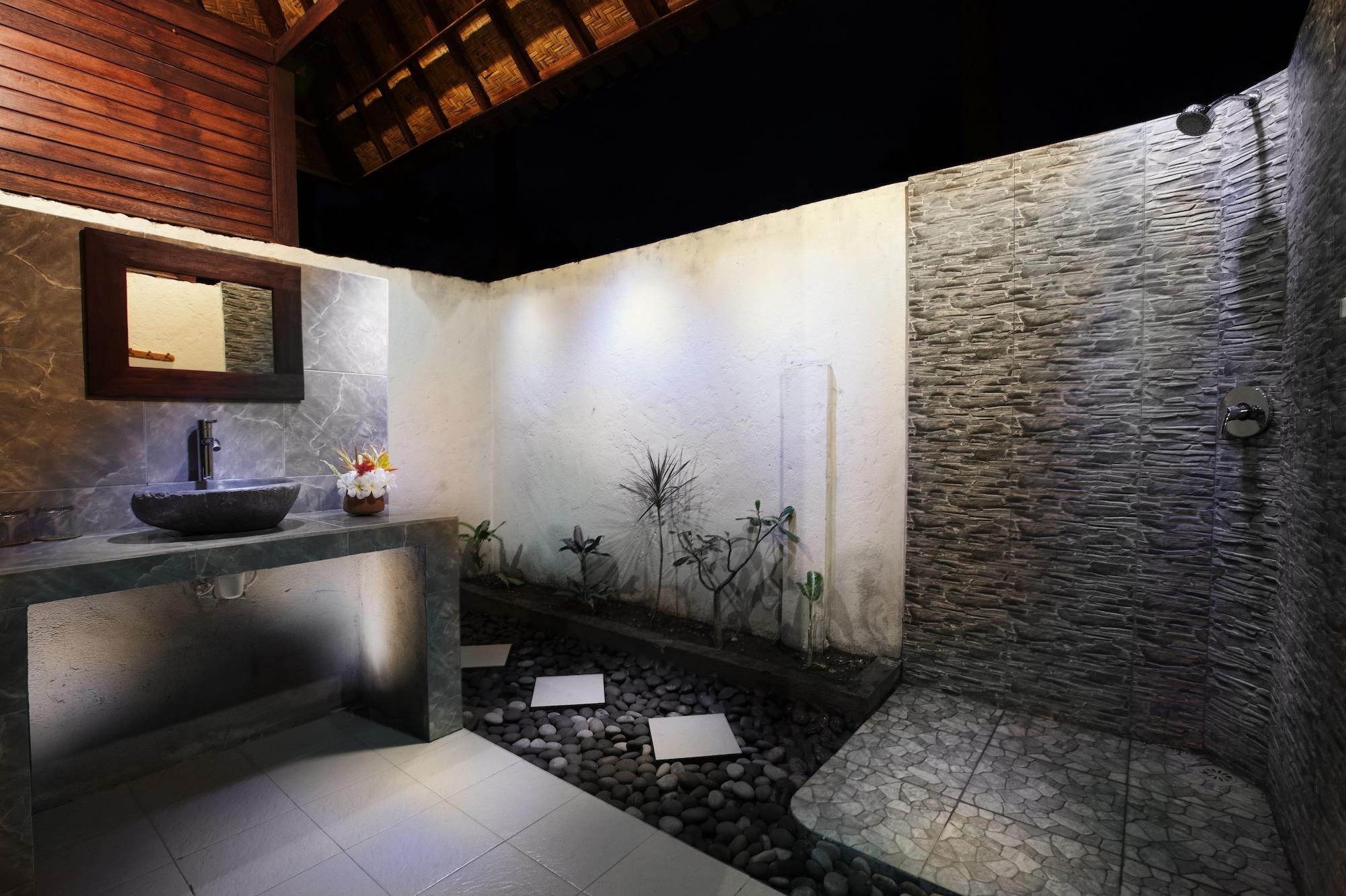Abian Huts Dream Beach Lembongan Exterior photo